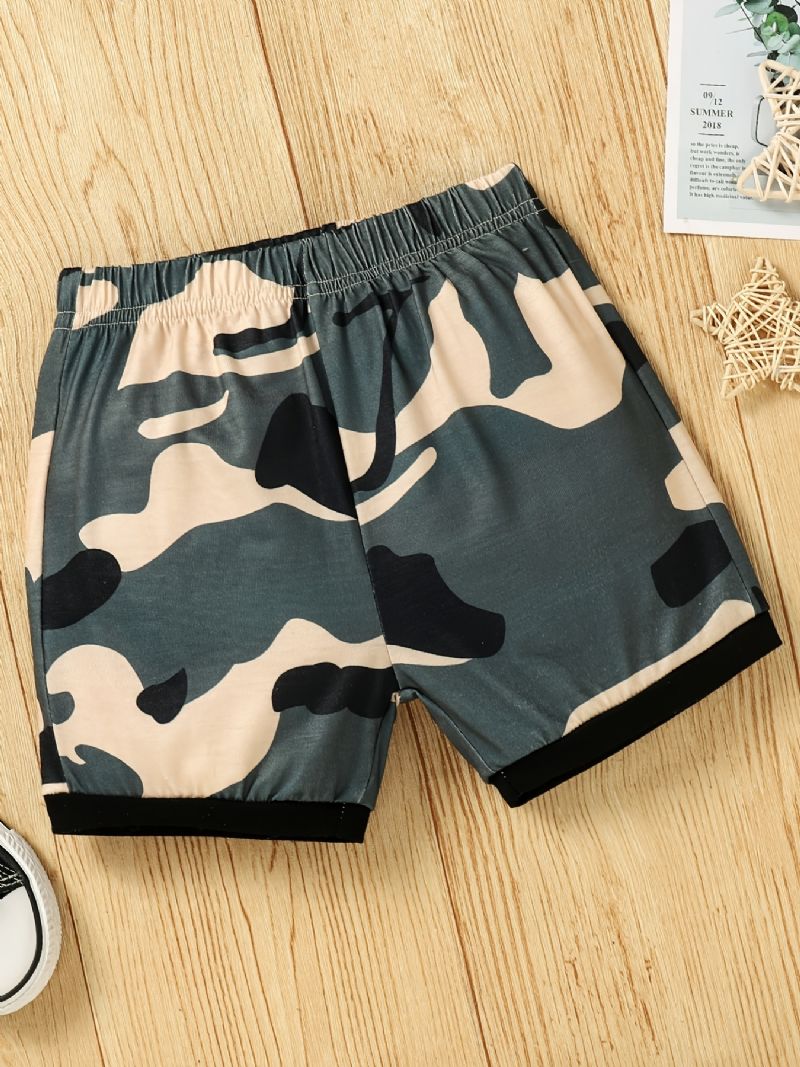 Fiúk Betűmintás Rövid Ujjú Felső + Camo Shorts Szett Gyerekruhák